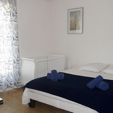 Comme A La Maison Cenon Extérieur photo