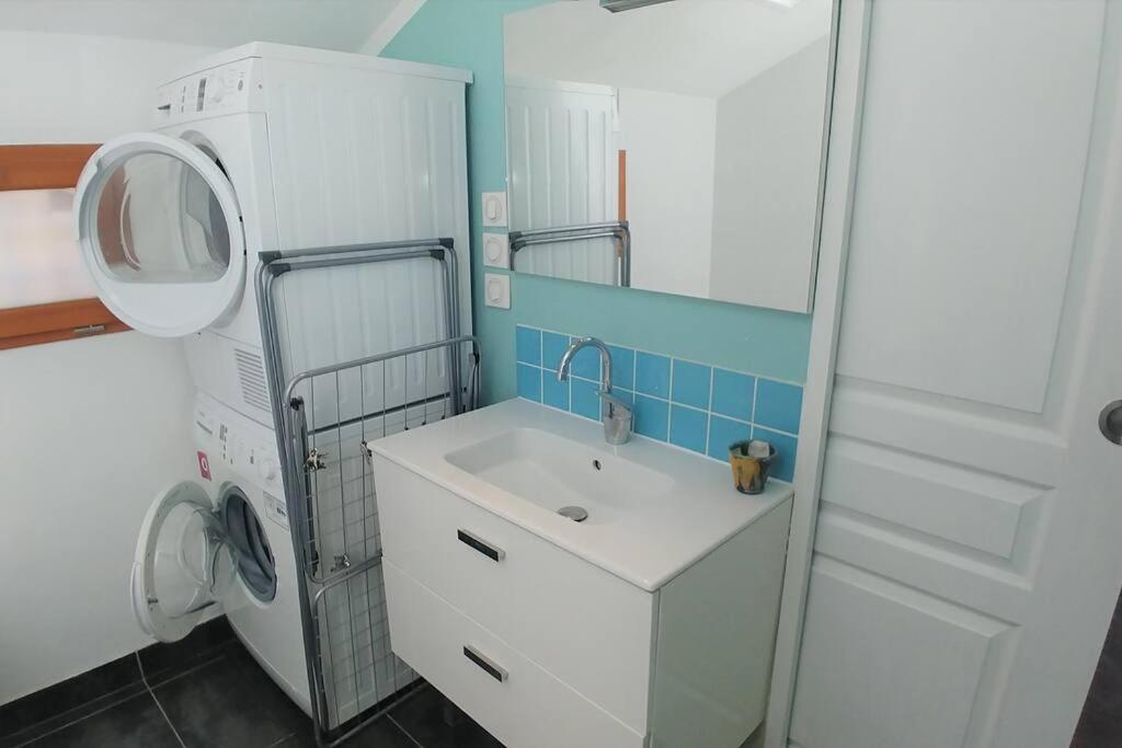 Comme A La Maison Cenon Extérieur photo