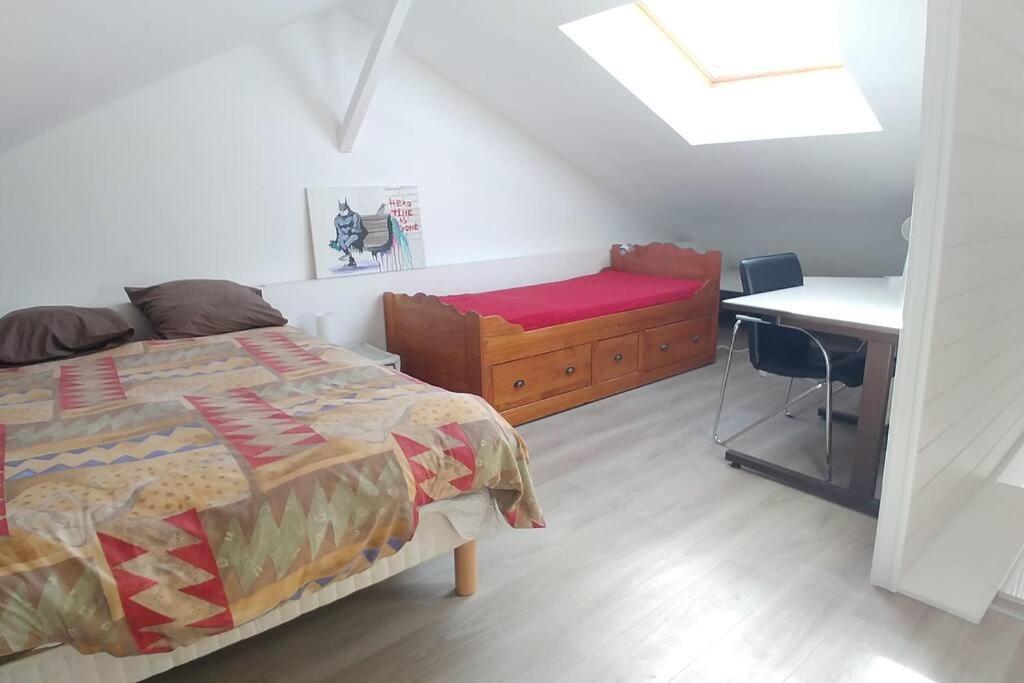 Comme A La Maison Cenon Extérieur photo