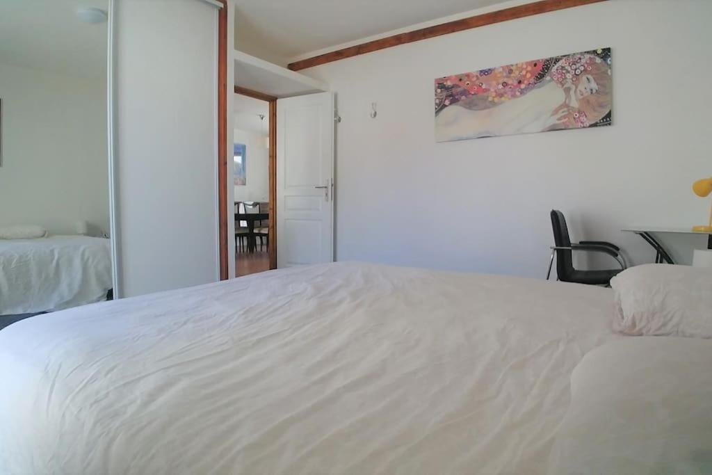 Comme A La Maison Cenon Extérieur photo